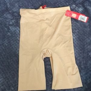 Size small spanx brand control shorts